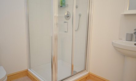 2 Bed in North Walsham 9