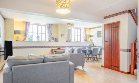 2 Bed in Godshill 7
