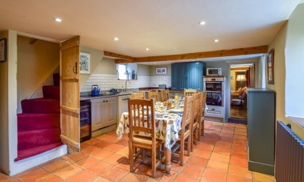 4 Bed in Worth Matravers 4