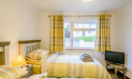 3 Bed in Torrington 4