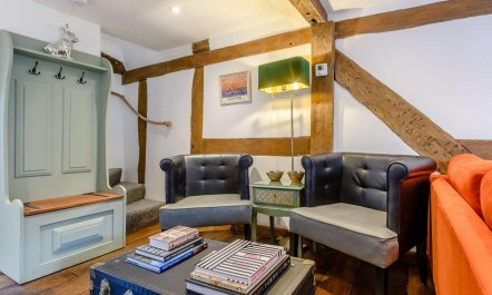 1 Bed in Cheltenham 4