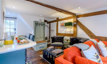 1 Bed in Cheltenham 5