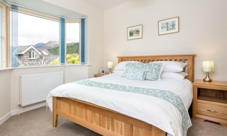 4 Bed in Keswick 1