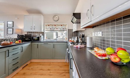 3 Bed in Stepaside 4