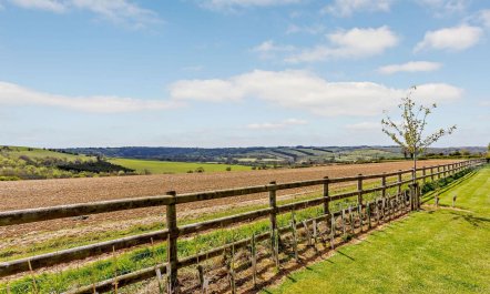 1 Bed in Cheltenham 1