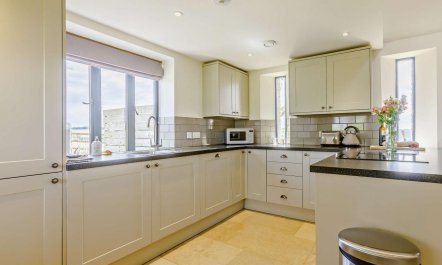 1 Bed in Cheltenham 6