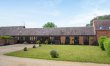 2 Bed in Stratford -upon- Avon 1