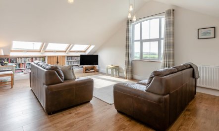 3 Bed in Torrington 7