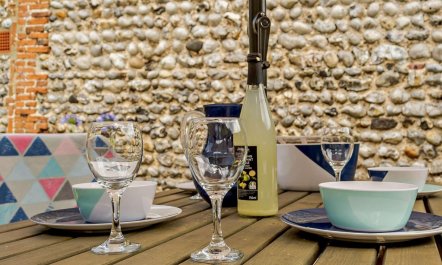 2 Bed in Thorpe Market 7