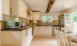 4 Bed in Dorking 3