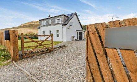 3 Bed in Aberfeldy