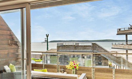 2 Bed in Tenby 1