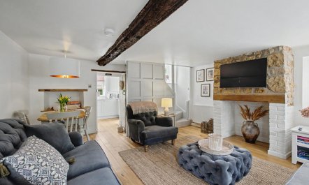 3 Bed in Bridport 1