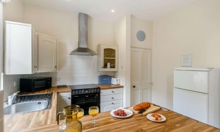 2 Bed in Fowey 7