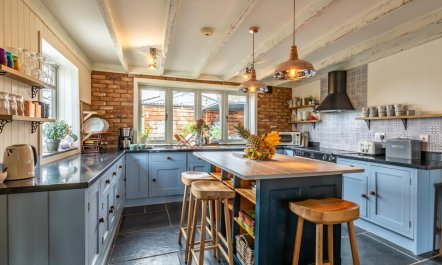 8 Bed in Bideford 3