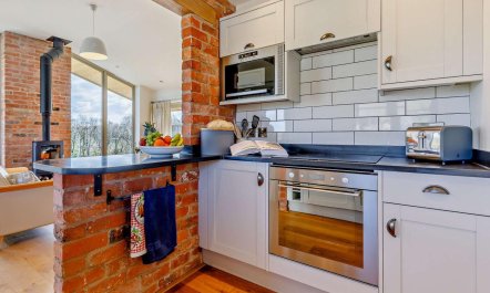 1 Bed in Ellesmere 8