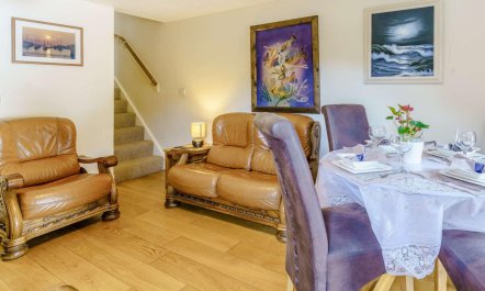 2 Bed in Aberaeron 6