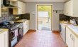 2 Bed in Aberaeron 5