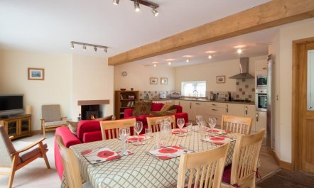 3 Bed in Egremont 1