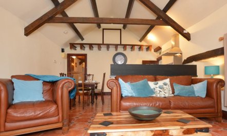 2 Bed in Llanfairpwllgwyngyll 2