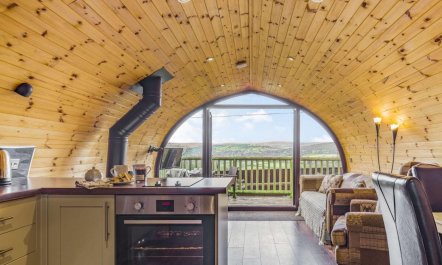 1 Bed in South Brent 5