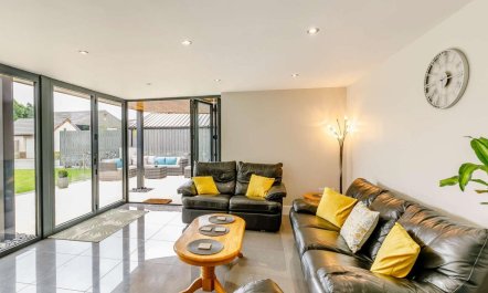 5 Bed in Brough 9