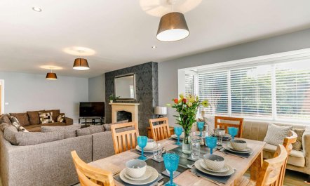 5 Bed in Brough 5