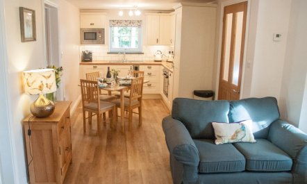 2 Bed in Launceston 4