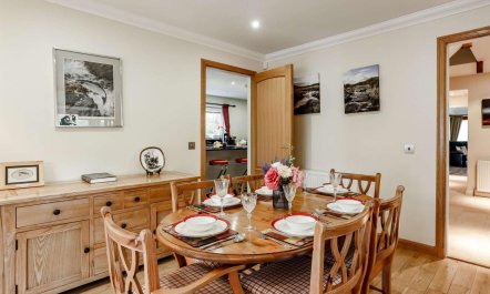 4 Bed in Helmsdale 7