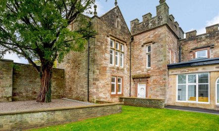 4 Bed in Appleby-in-westmorland 1