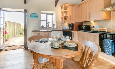 1 Bed in Penzance 4