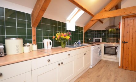 4 Bed in Pembroke 3