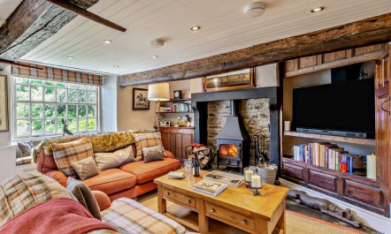 3 Bed in Grange Over Sands 1