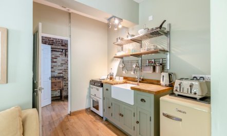 1 Bed in Newton Abbot 9