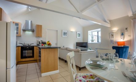 2 Bed in Shaftesbury 2