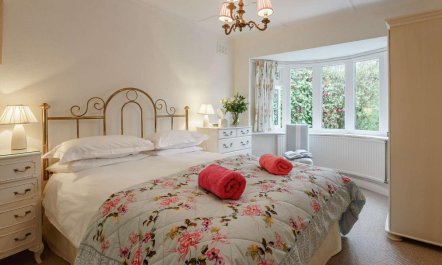 2 Bed in Bexhill-on-Sea 0