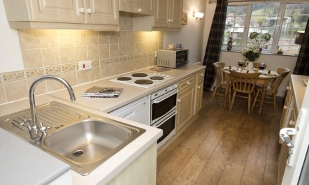 3 Bed in Whitby 5