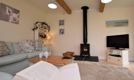 1 Bed in Axminster 5