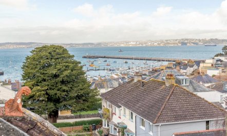 2 Bed in Brixham