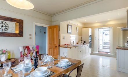 2 Bed in Brixham 8