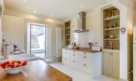 2 Bed in Brixham 2