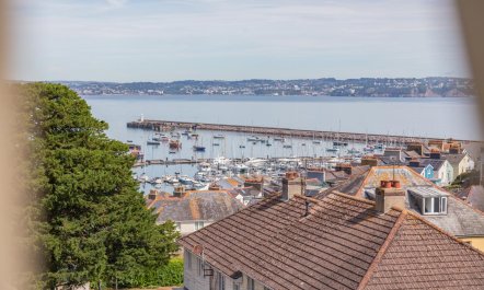 2 Bed in Brixham 4