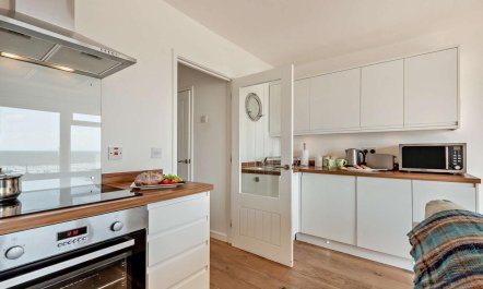 1 Bed in Saundersfoot 5