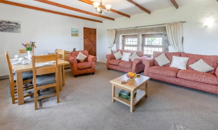 3 Bed in Falmouth 8