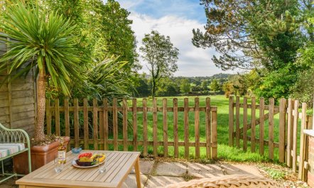 2 Bed in Dorchester 3