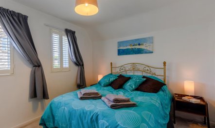 3 Bed in Wareham 8