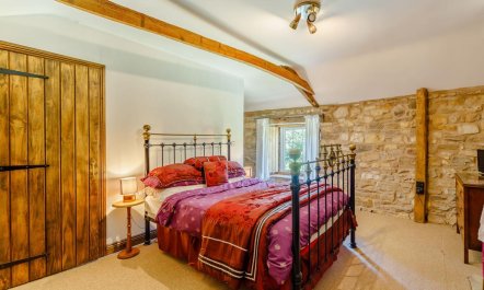 2 Bed in Brampton 7