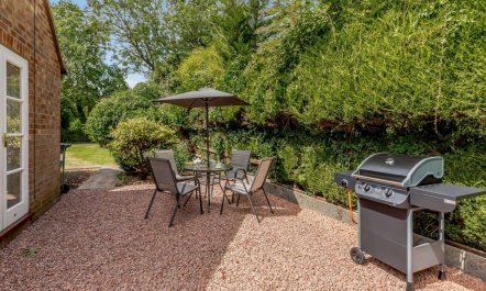2 Bed in Tewkesbury 2