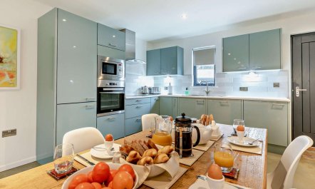 2 Bed in Holsworthy 6