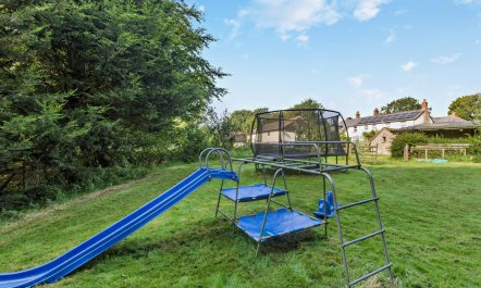 3 Bed in Holsworthy 2